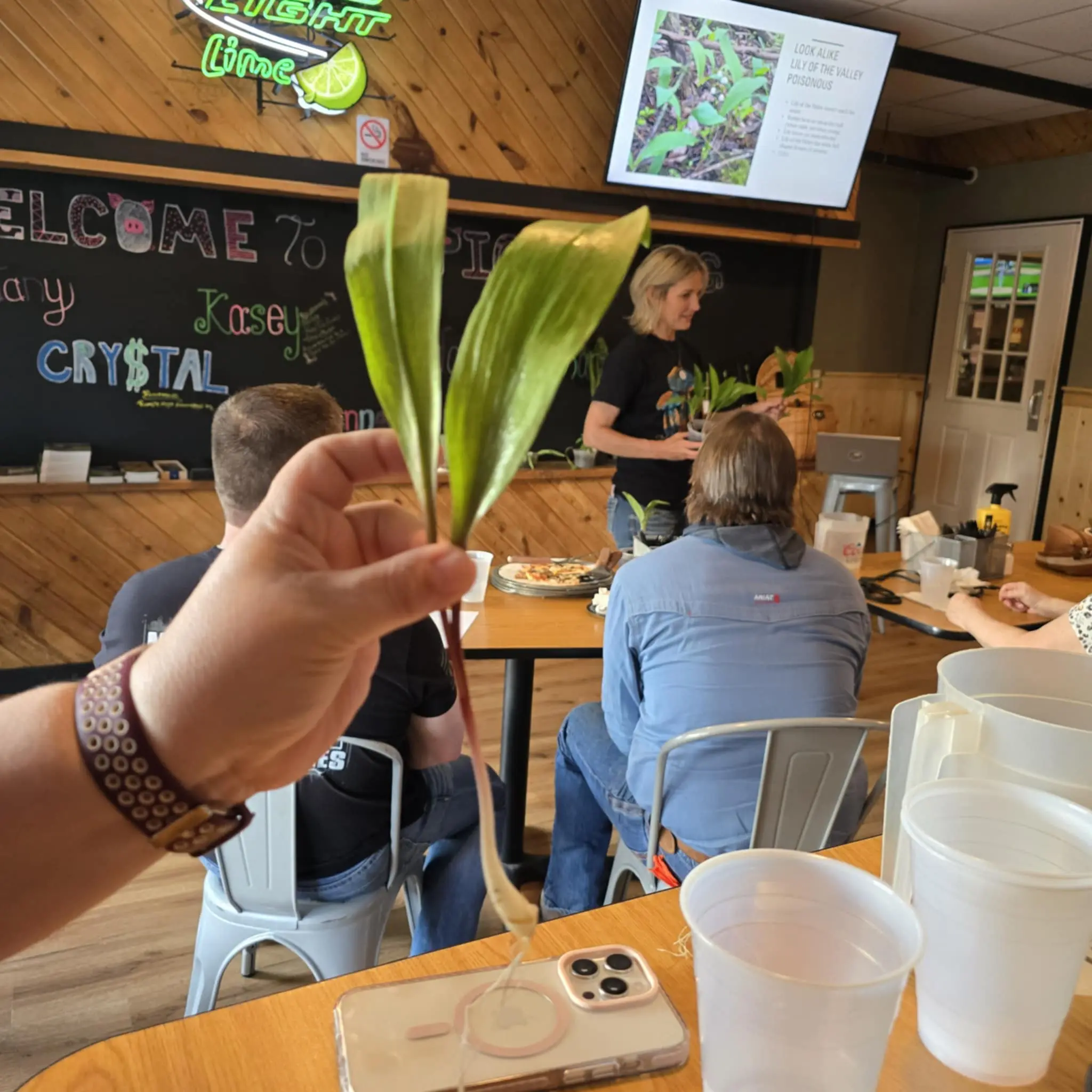 Messenger_creation_FB6CCEA8-1122-4B0F-A990-E3B7F76A4627-kbptwL